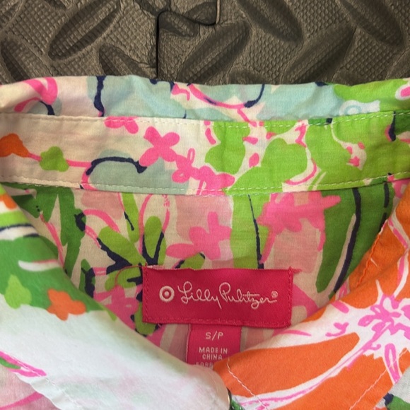 Lilly Pulitzer Women’s Floral Button Down Shirt Pink, Green, and Orange size S - Picture 7 of 10